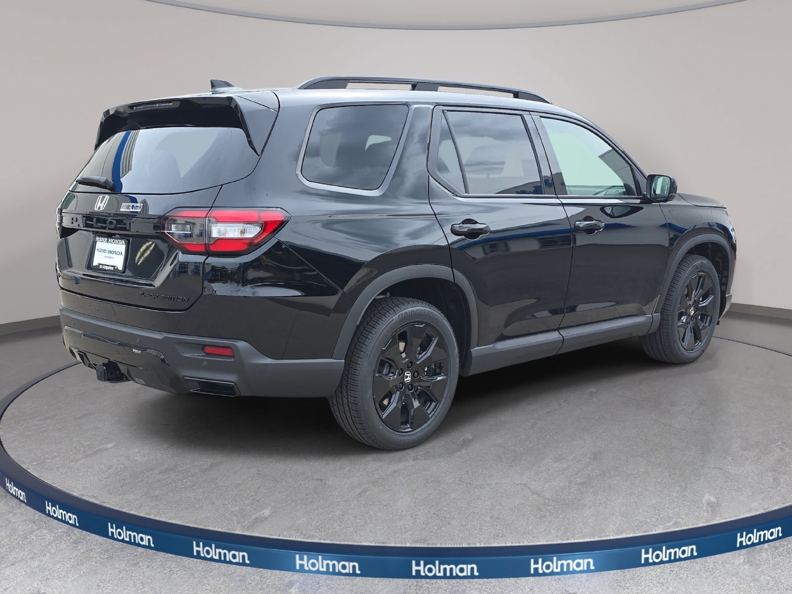 New 2026 Honda Pilot Black Edition image 5