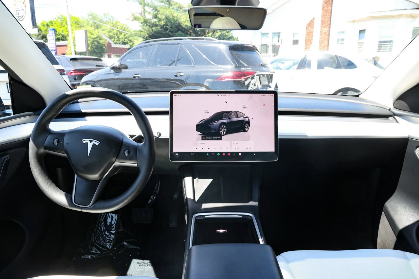 Used 2024 Tesla Model Y Long Range AWD/4WD image 9
