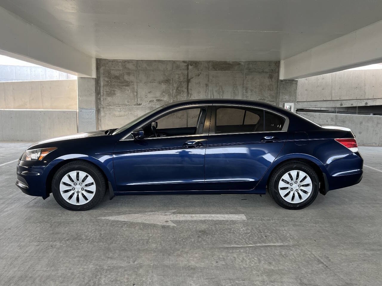 Used 2012 Honda Accord LX image 12