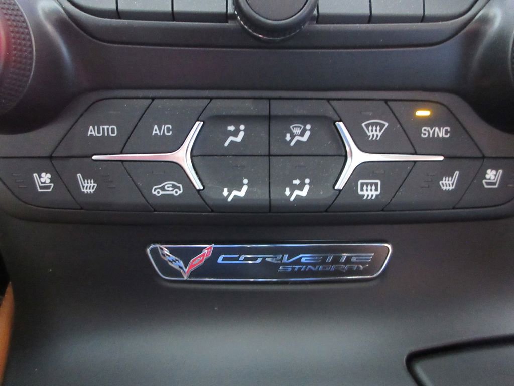 Used 2016 Chevrolet Corvette Stingray Coupe w/ 2LT Preferred Equipment Group image 26
