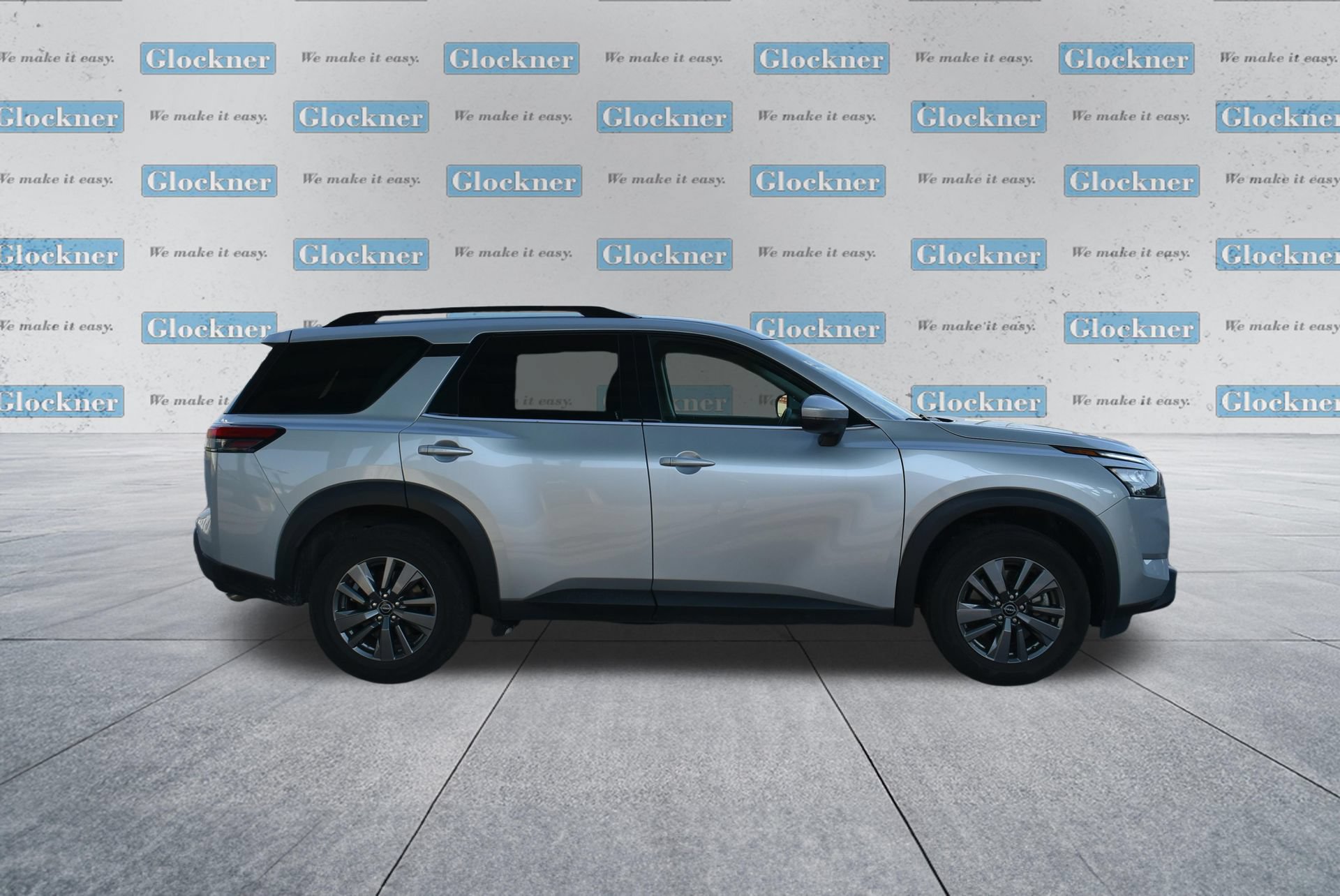 Used 2025 Nissan Pathfinder SV AWD/4WD image 4