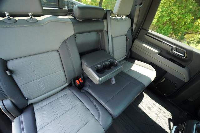 Used 2026 Chevrolet Silverado 2500 ZR2 AWD/4WD image 30