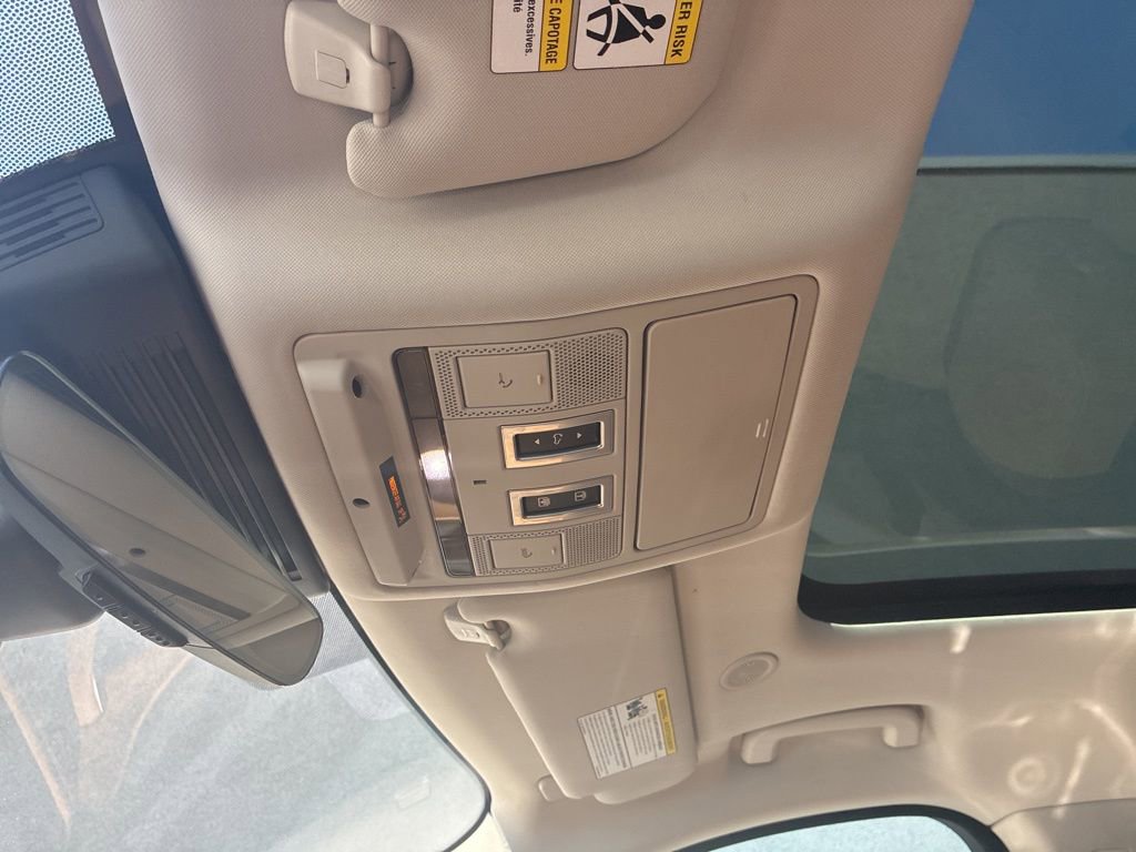 Used 2021 Jaguar F-PACE S image 24