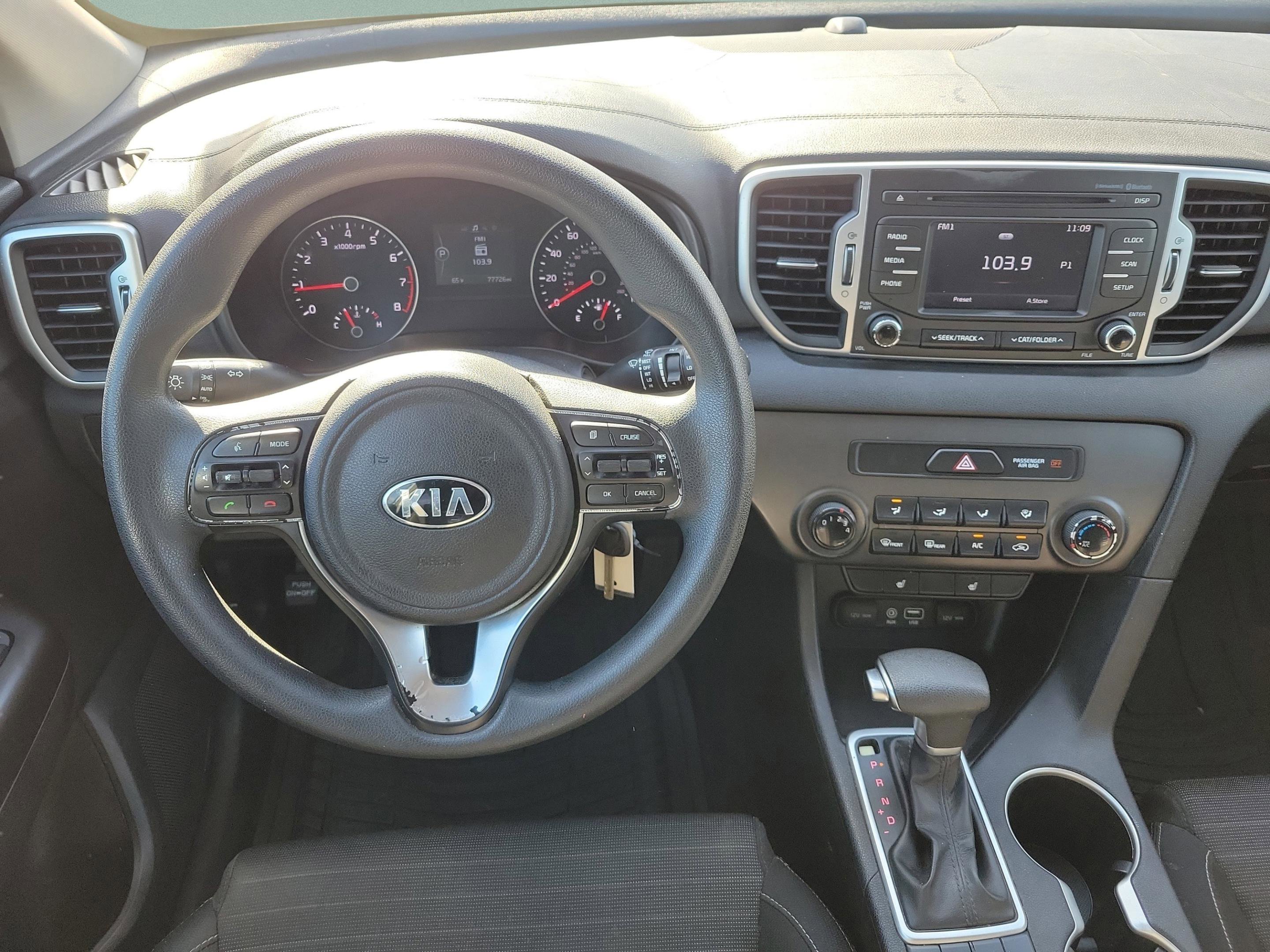 Used 2017 Kia Sportage LX w/ LX Popular Package image 16