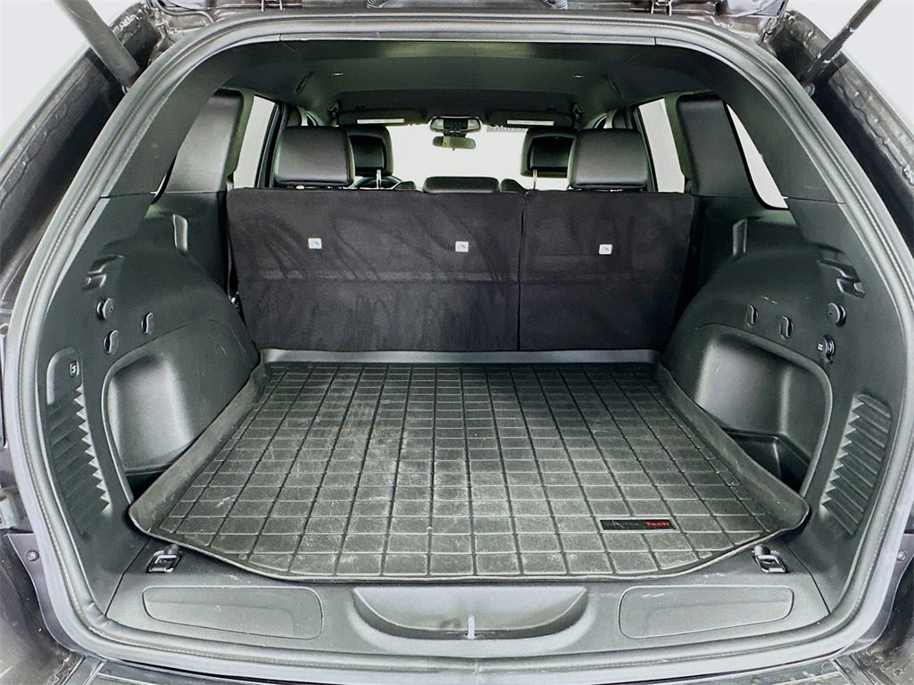 Used 2021 Jeep Grand Cherokee Laredo X image 29