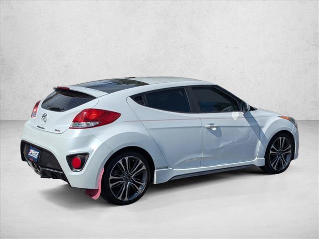 Used 2016 Hyundai Veloster Turbo FWD image 5