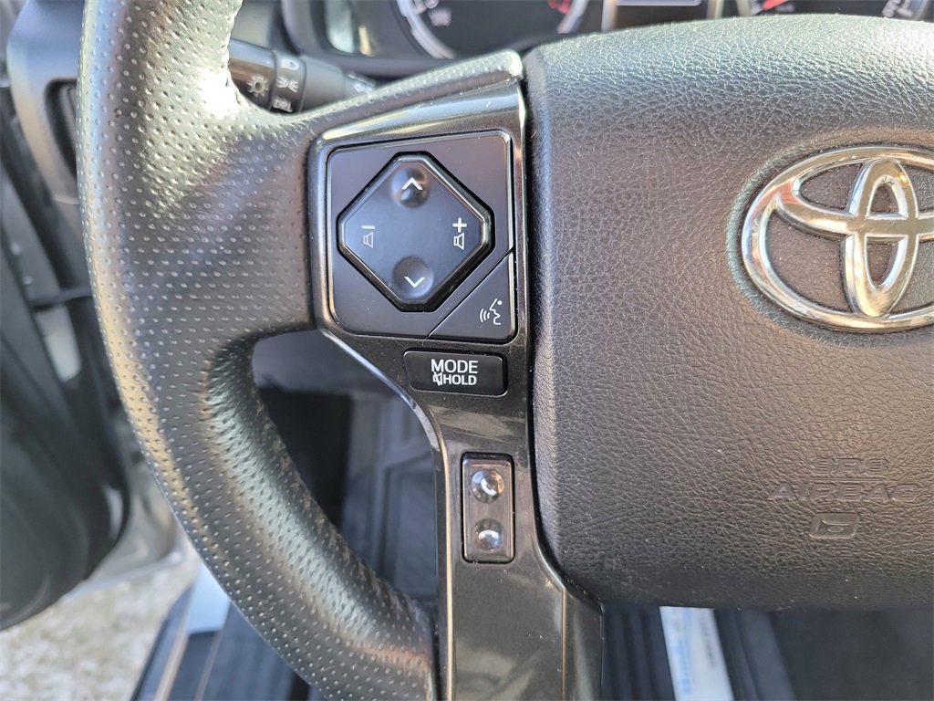 Used 2021 Toyota 4Runner TRD Off-Road image 17