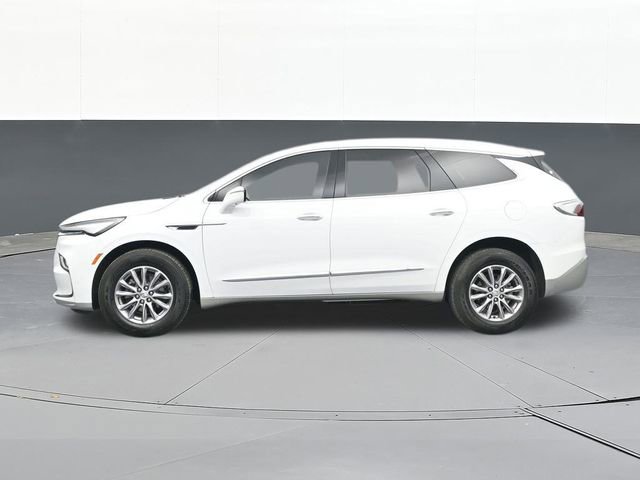 Used 2024 Buick Enclave Premium image 8