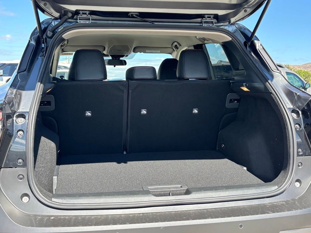 New 2026 Nissan Kicks SR FWD image 20