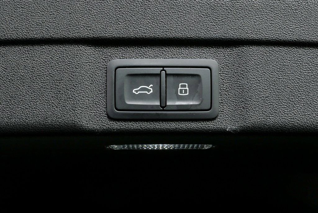 Certified 2025 Audi A5 2.0T Premium Plus Sedan w/ Premium Plus image 32
