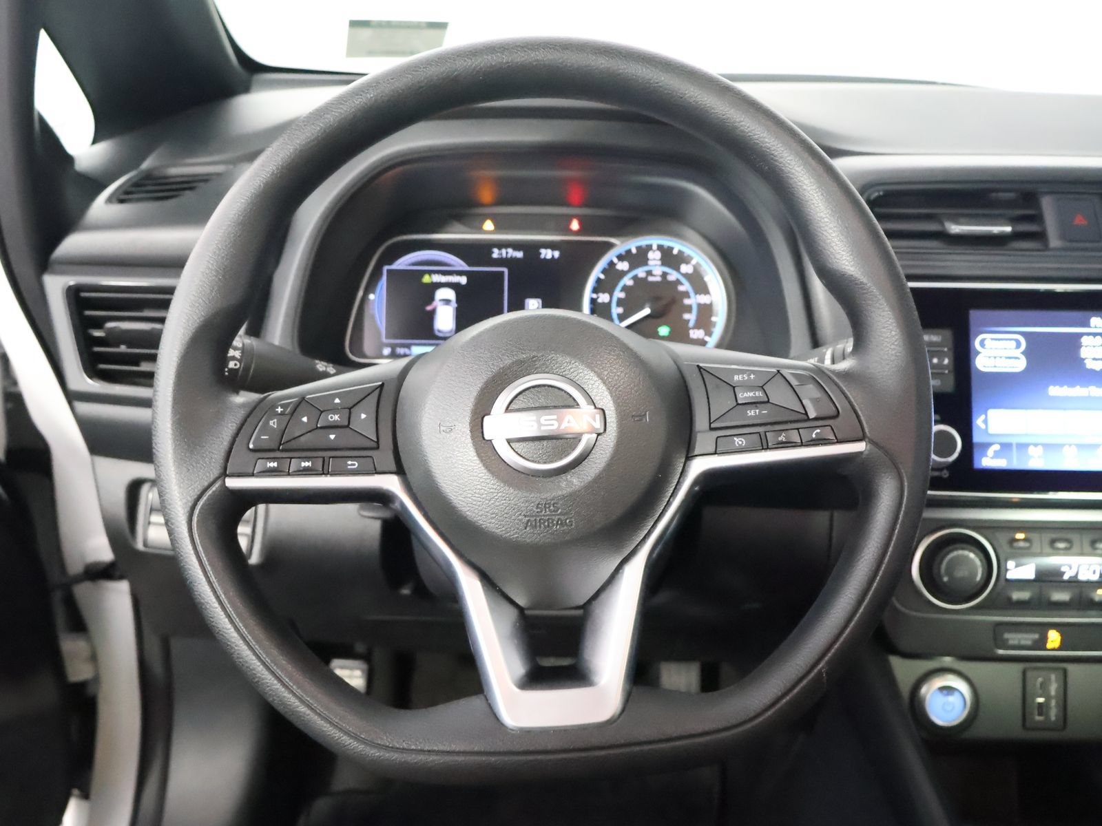 Used 2025 Nissan Leaf S FWD image 32
