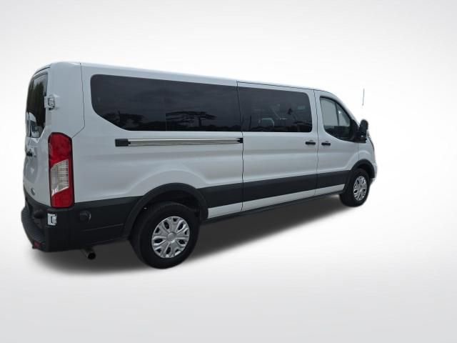 Used 2024 Ford Transit 350 XLT RWD image 3