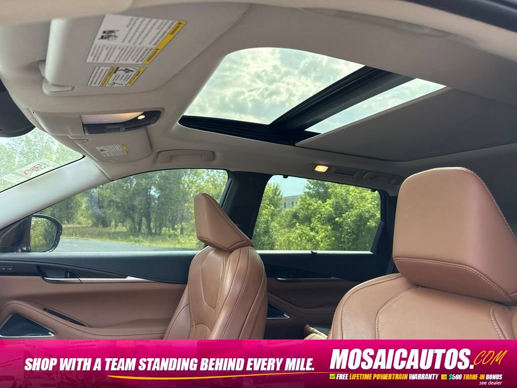Used 2023 INFINITI QX60 Sensory w/ Cargo Package AWD/4WD image 9