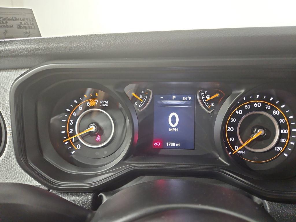 Used 2026 Jeep Wrangler Sport AWD/4WD image 15
