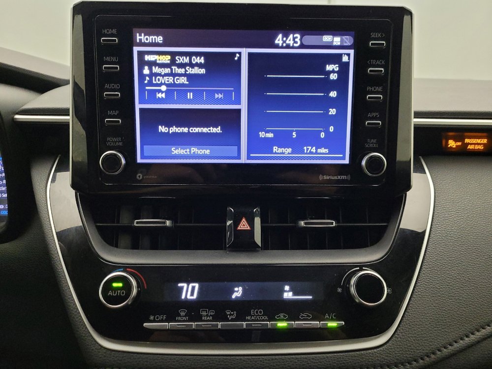 Used 2021 Toyota Corolla SE image 25