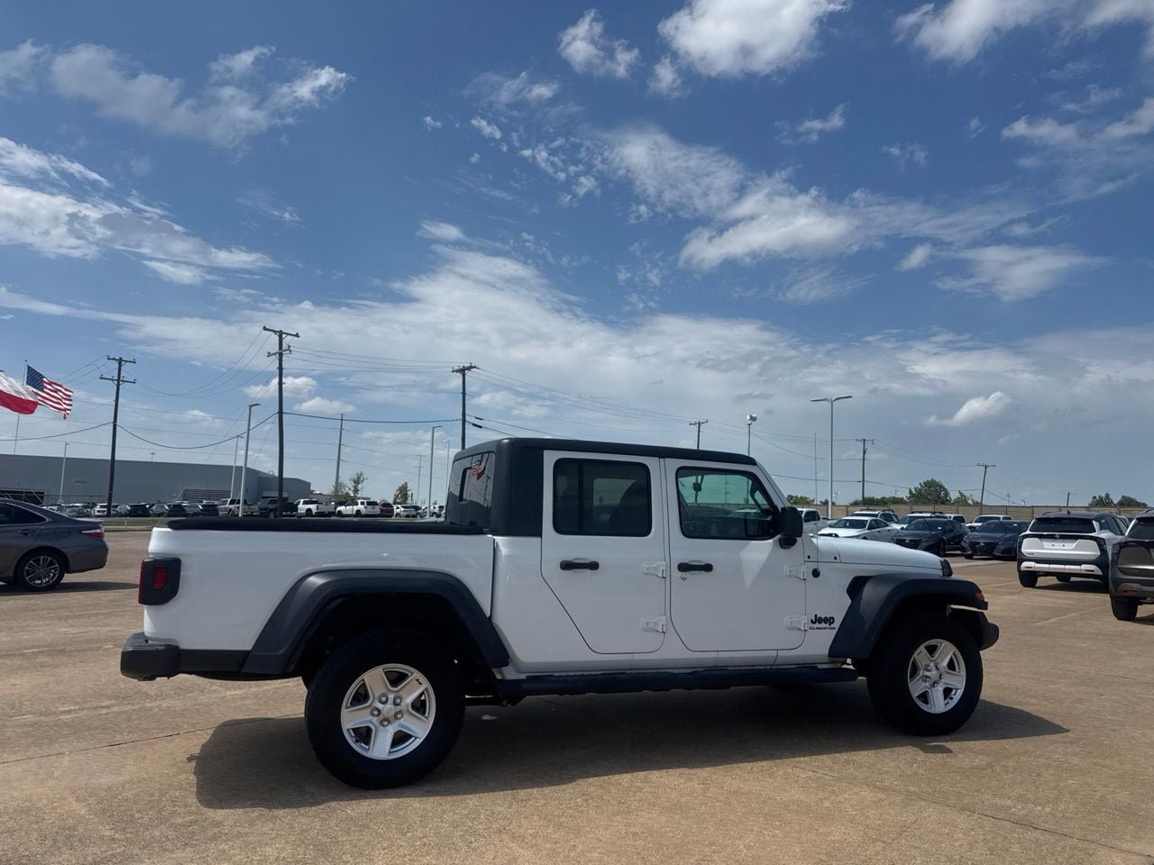 Used 2020 Jeep Gladiator Sport w/ Quick Order Package 24S AWD/4WD image 23