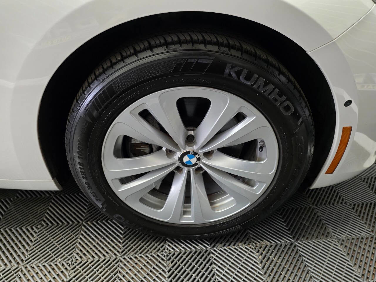 Used 2011 BMW 535i Gran Turismo RWD image 40