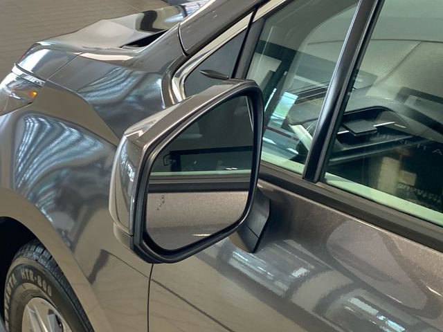 Used 2023 Toyota Sienna LE image 9