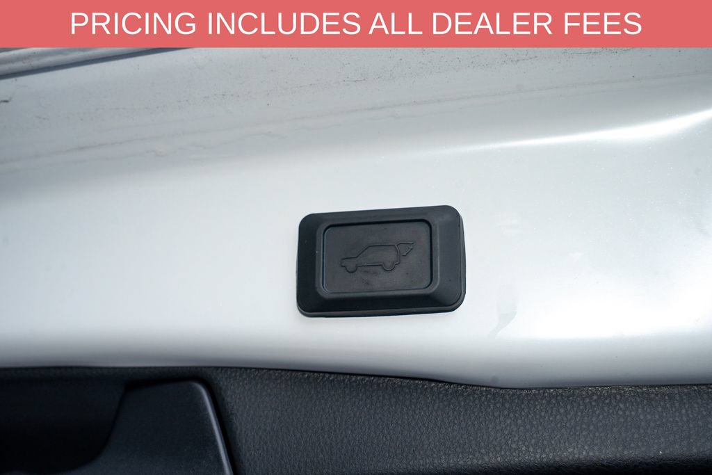 Used 2024 Toyota RAV4 XLE Premium w/ Weather Package AWD/4WD image 6