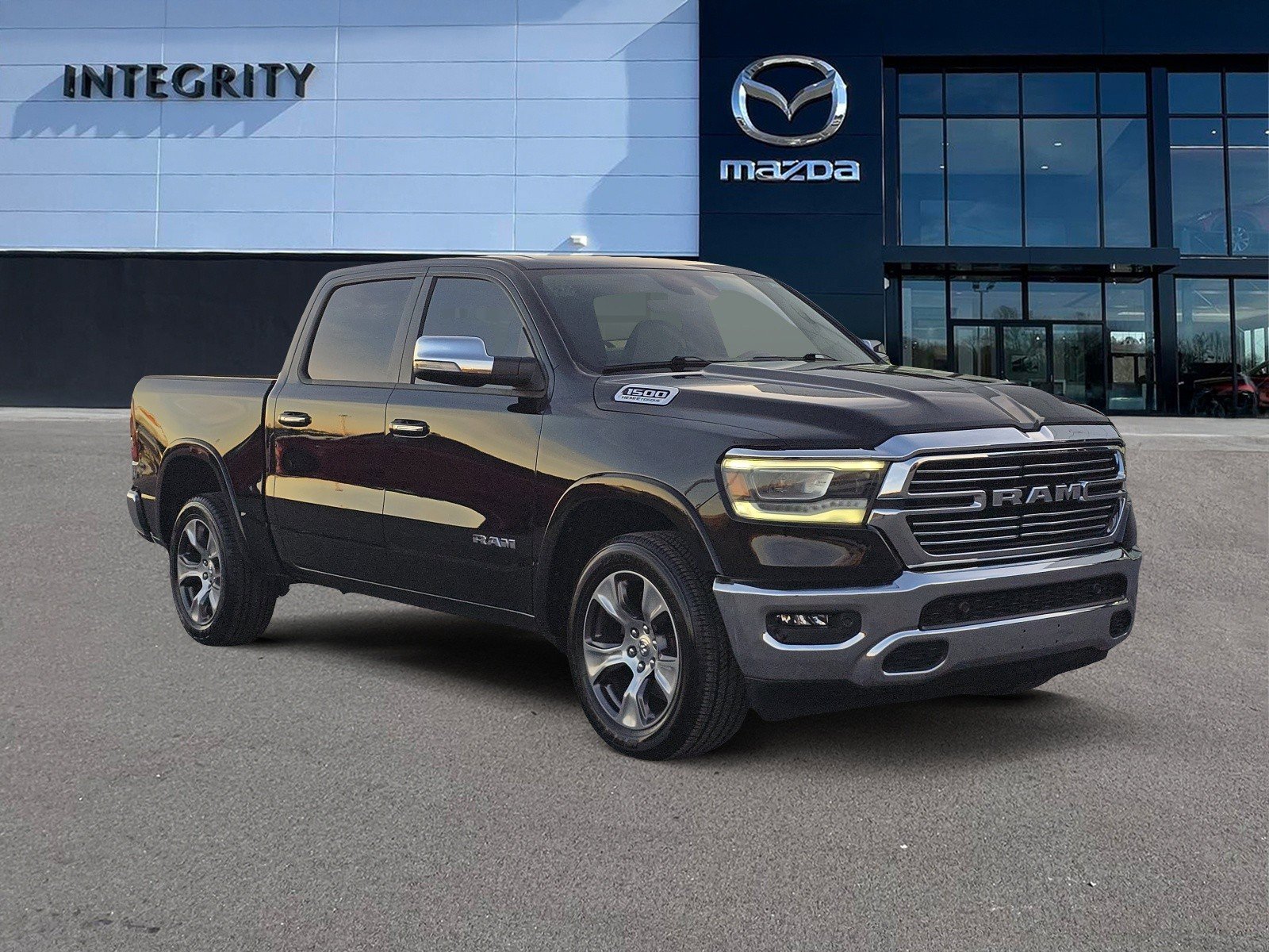 Used 2021 RAM 1500 Laramie image 1