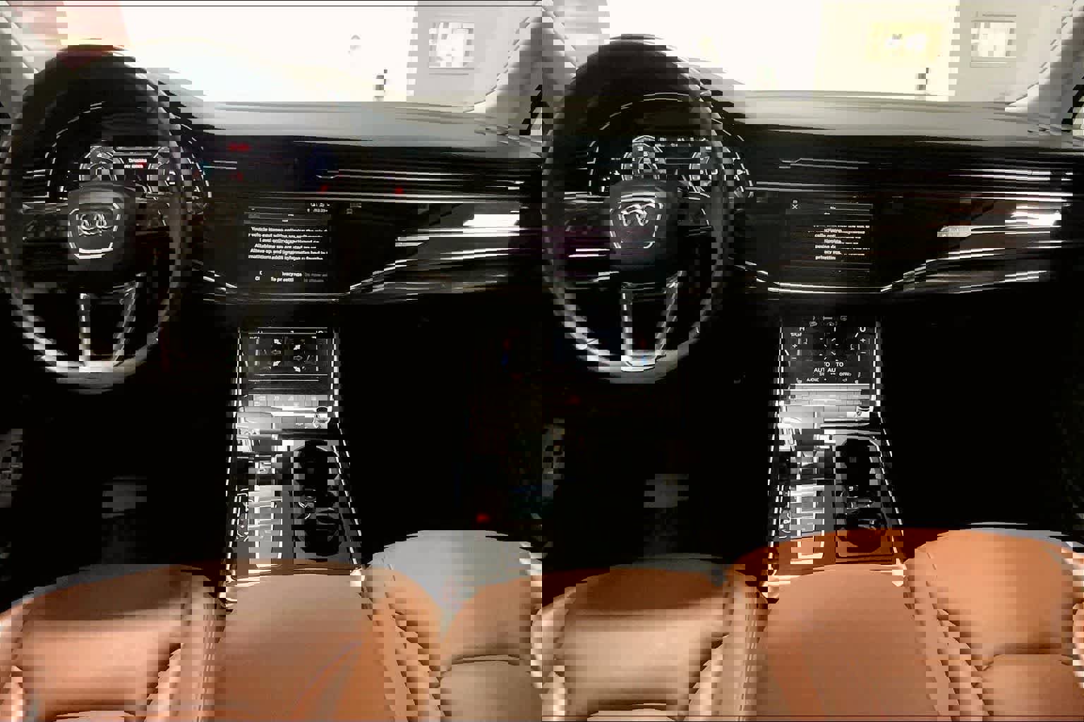 Used 2022 Audi Q7 2.0T Premium w/ Convenience Package image 8