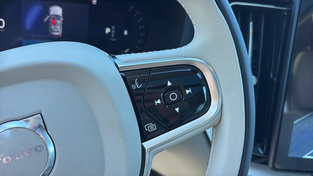 New 2027 Volvo XC60 B5 Ultra AWD/4WD image 19