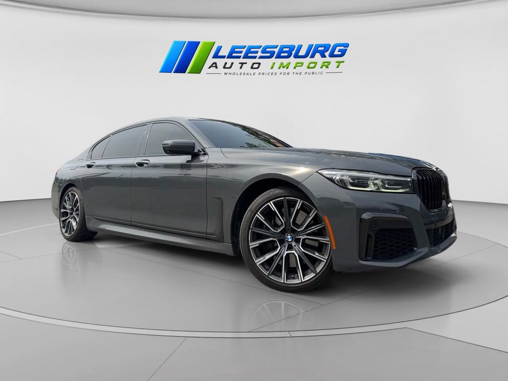 Used 2021 BMW 750i xDrive w/ M Sport Package AWD/4WD image 2