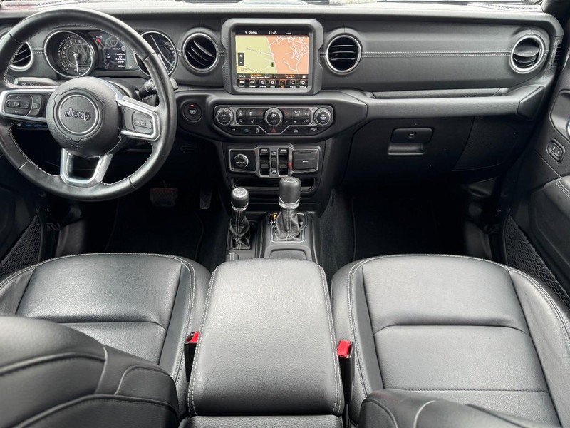 Used 2022 Jeep Wrangler Unlimited Sahara w/ Cold Weather Group image 11