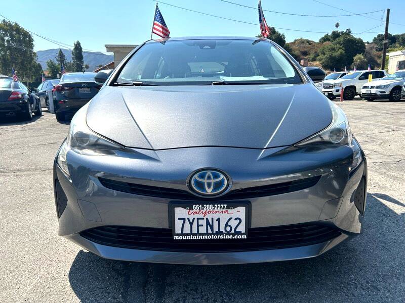 Used 2017 Toyota Prius Two image 2