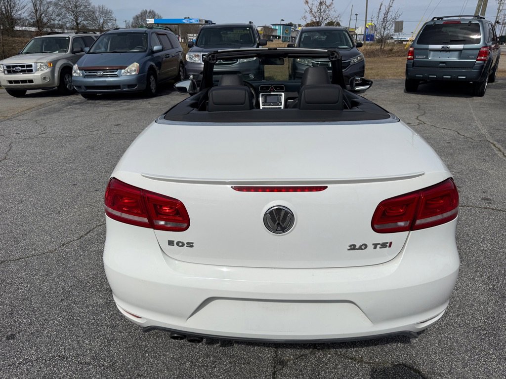 Used 2014 Volkswagen Eos image 12