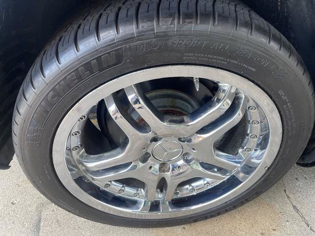 Used 2004 Mercedes-Benz SL 500 image 9