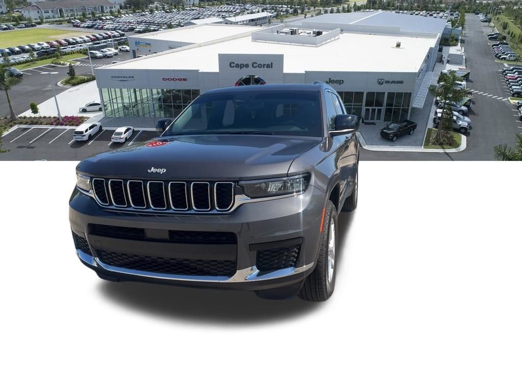 Used 2024 Jeep Grand Cherokee L Laredo RWD image 6