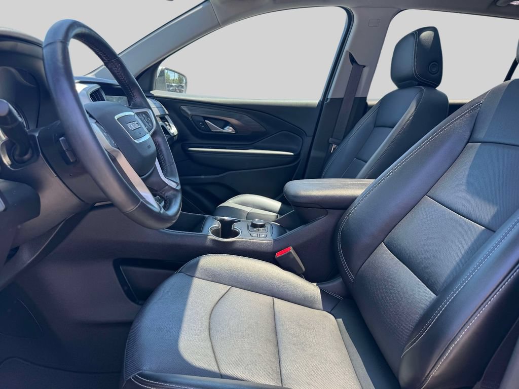 Used 2022 GMC Terrain SLT w/ Infotainment Package II AWD/4WD image 13