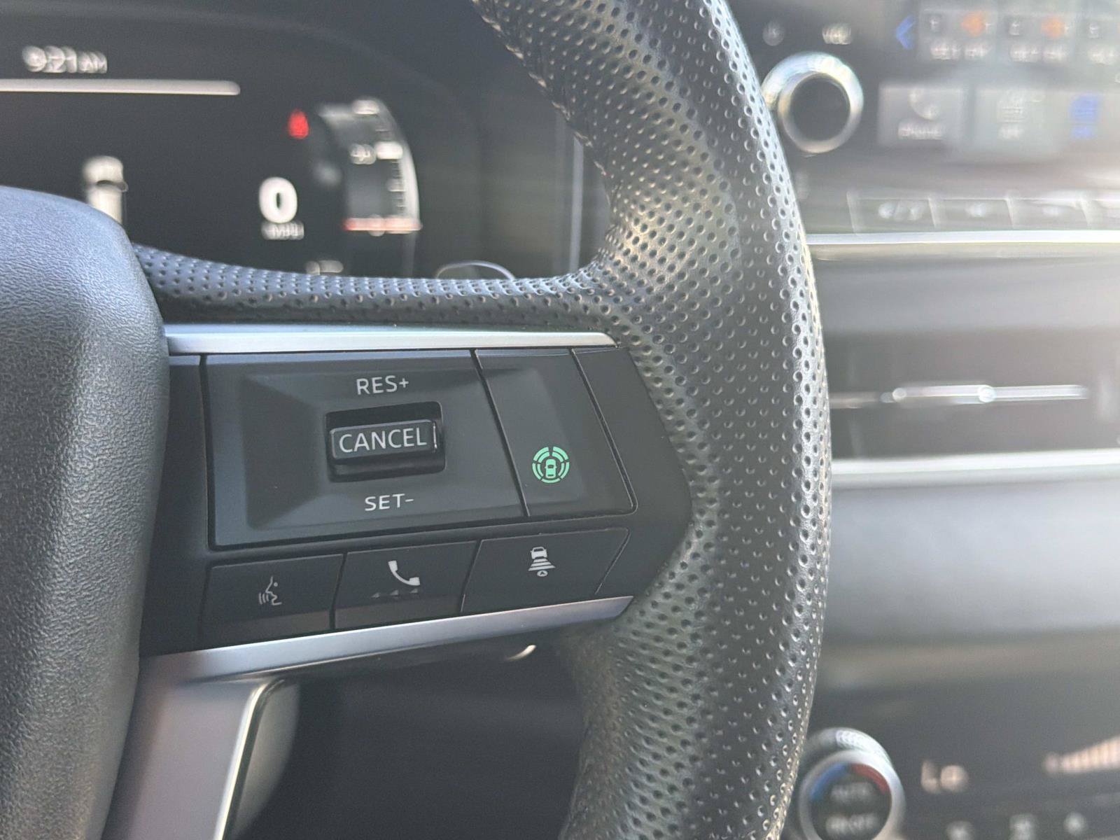 Used 2024 Mitsubishi Outlander 4WD Plug-In Hybrid image 20