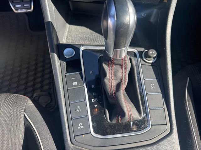 Used 2019 Volkswagen Jetta GLI image 16