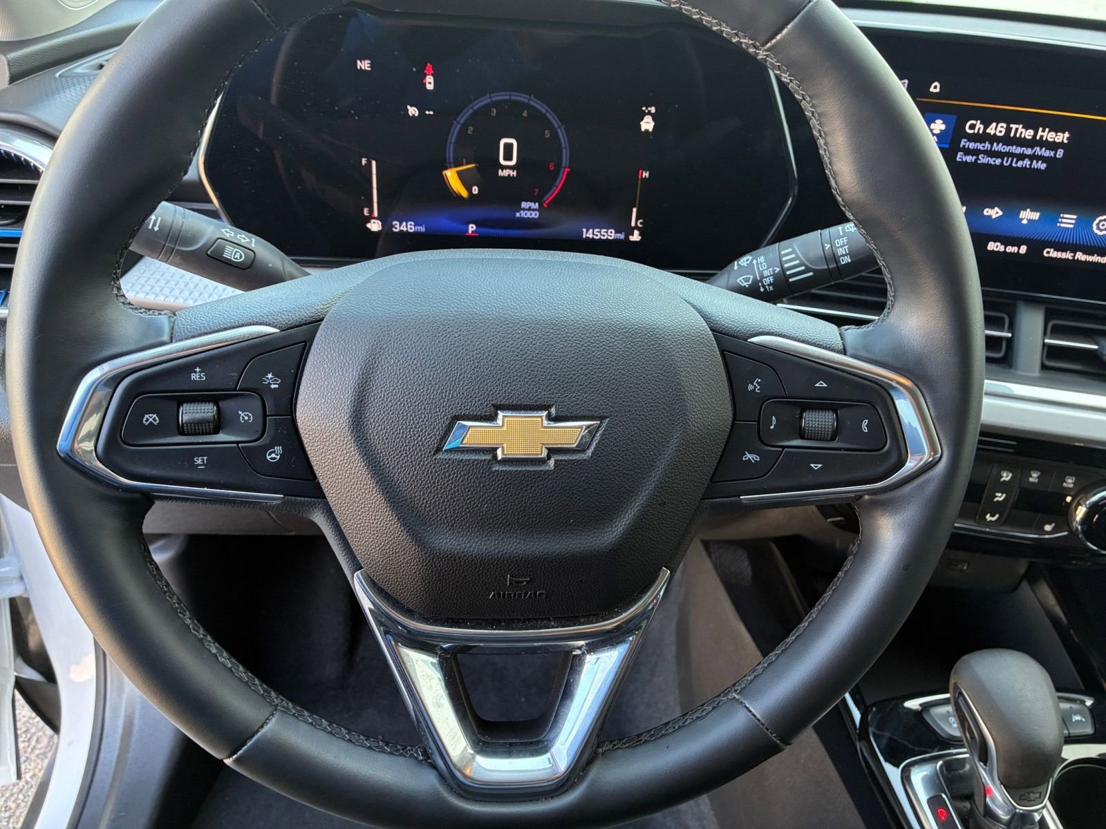 Used 2025 Chevrolet Trax LT w/ LT Convenience Package image 27