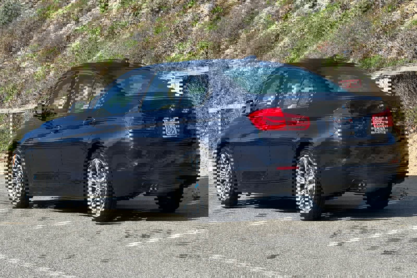 Used 2016 BMW 328i Sedan image 8