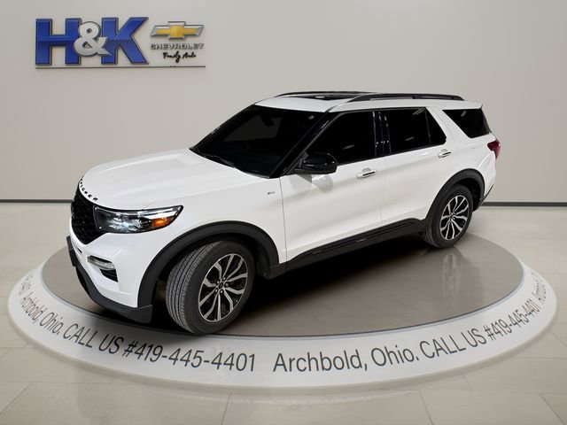 Used 2022 Ford Explorer ST-Line w/ Class IV Trailer Tow Package AWD/4WD image 3