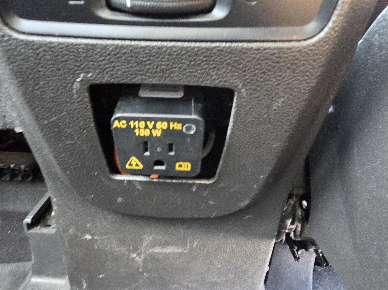 Used 2015 Ford C-MAX SE image 15