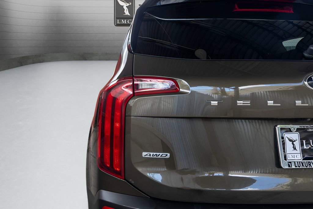 Used 2020 Kia Telluride S w/ S 8 Passenger Seating Package AWD/4WD image 16
