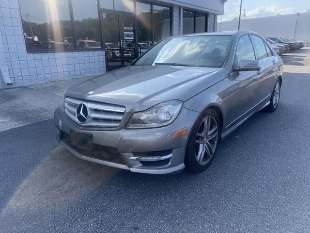 Used 2012 Mercedes-Benz C 300 4MATIC Sedan image 8