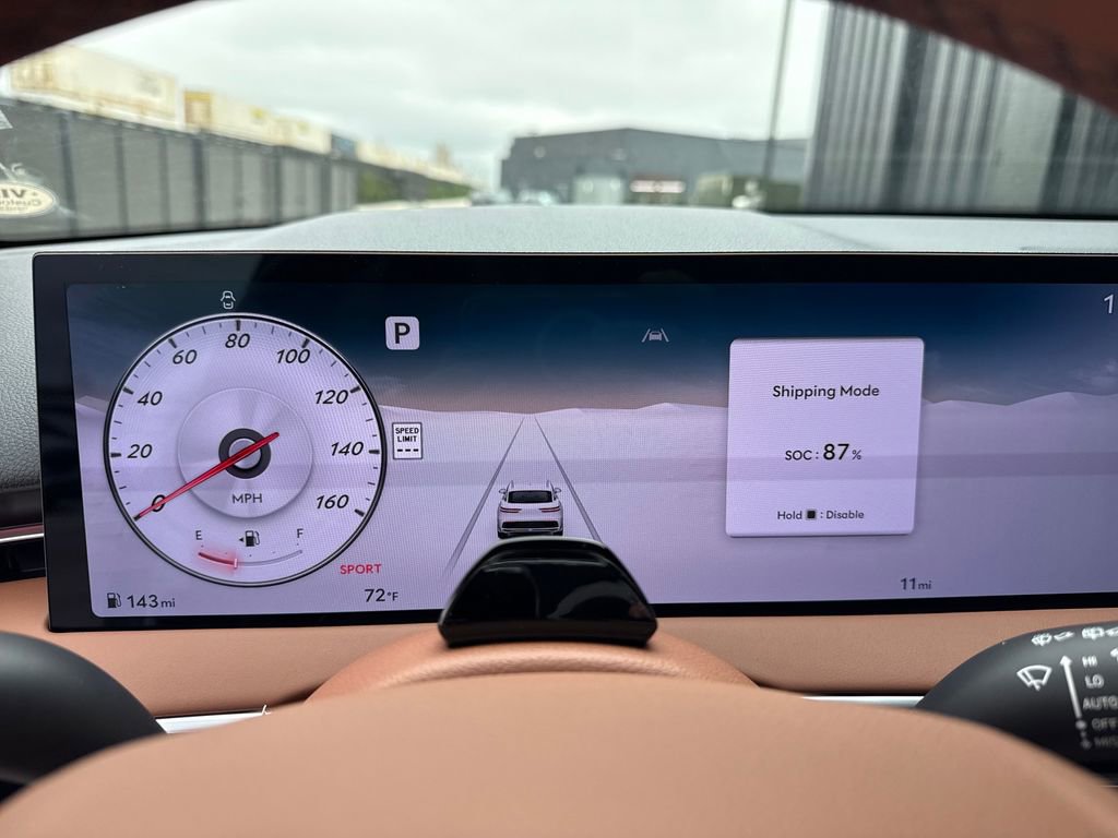 New 2026 Genesis GV70 2.5T Advanced AWD/4WD image 17