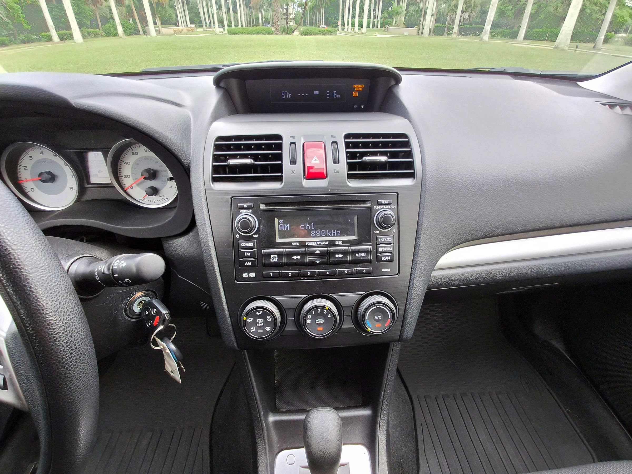 Used 2014 Subaru Impreza 2.0i Premium w/ All-Weather Package w/CVT AWD/4WD image 10