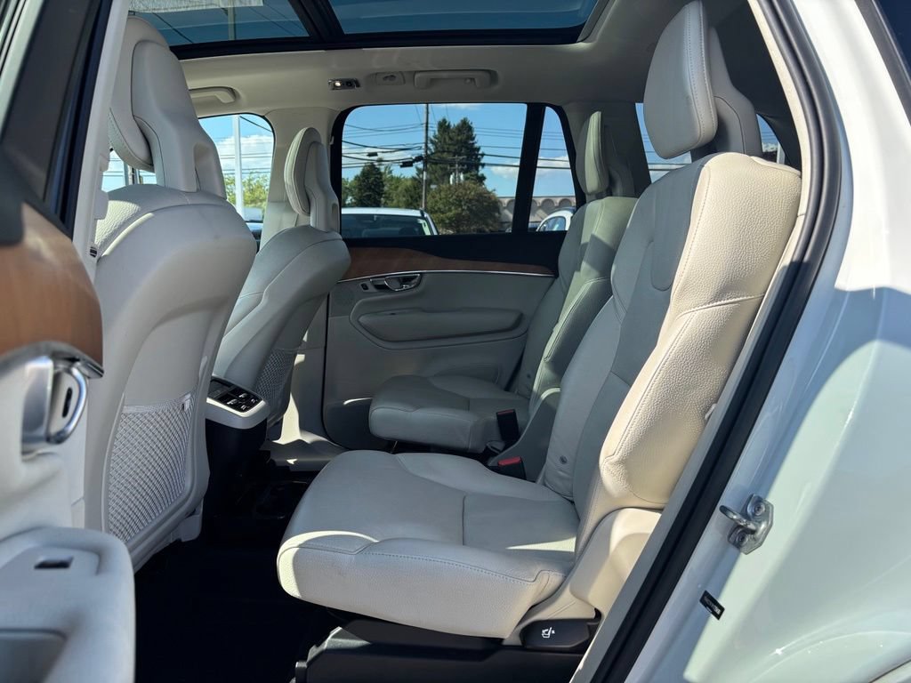 Used 2021 Volvo XC90 T6 Momentum AWD/4WD image 20