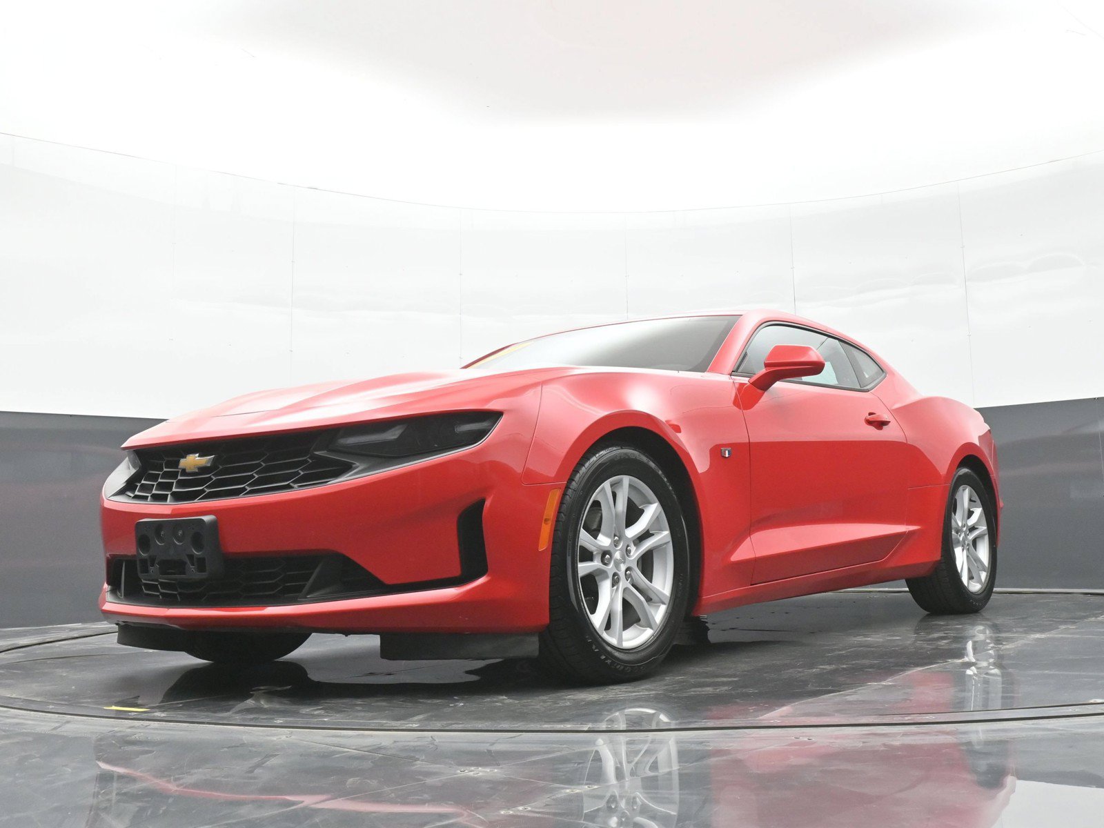 Used 2021 Chevrolet Camaro LS RWD image 38