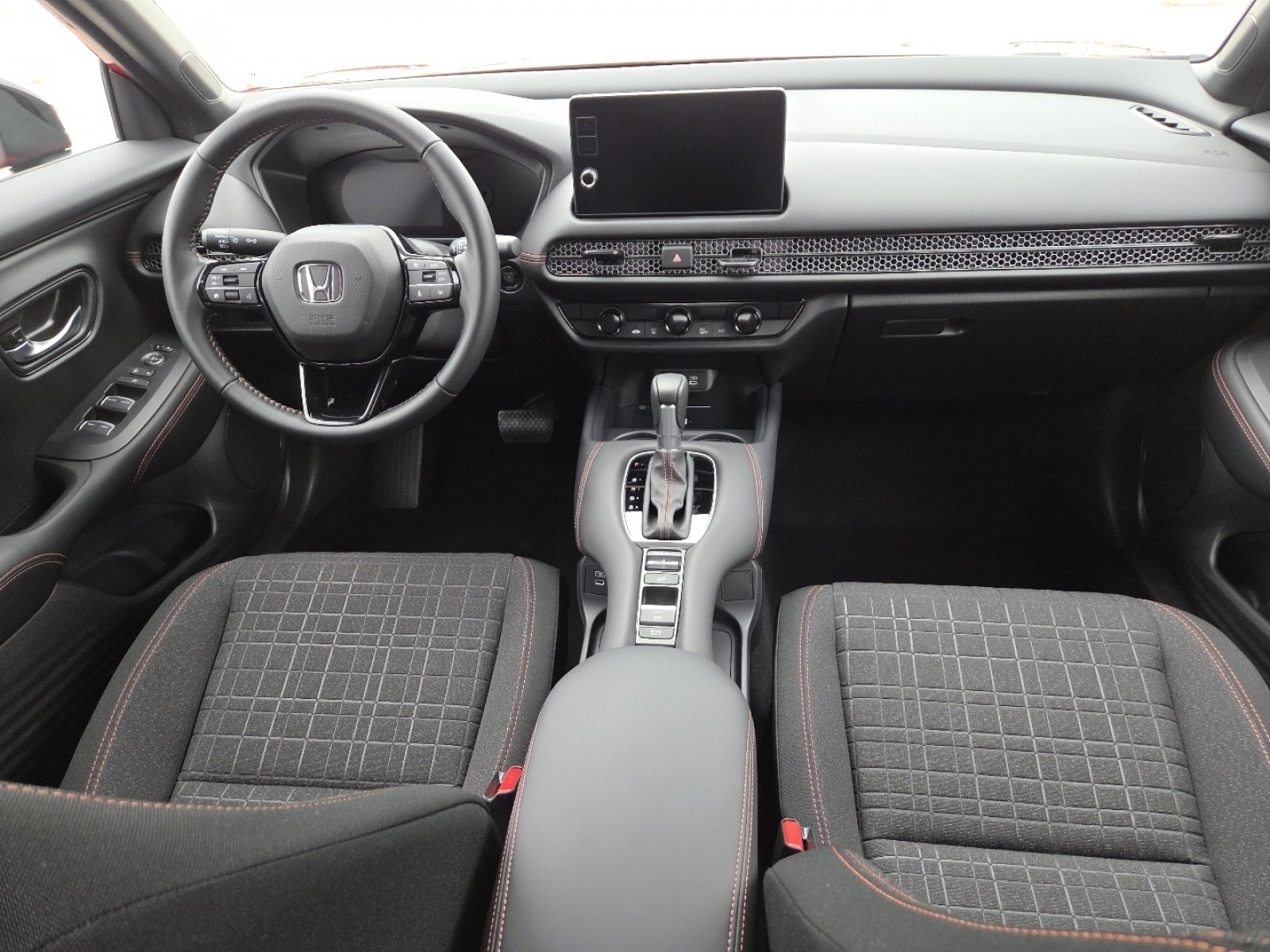Used 2026 Honda HR-V Sport image 24