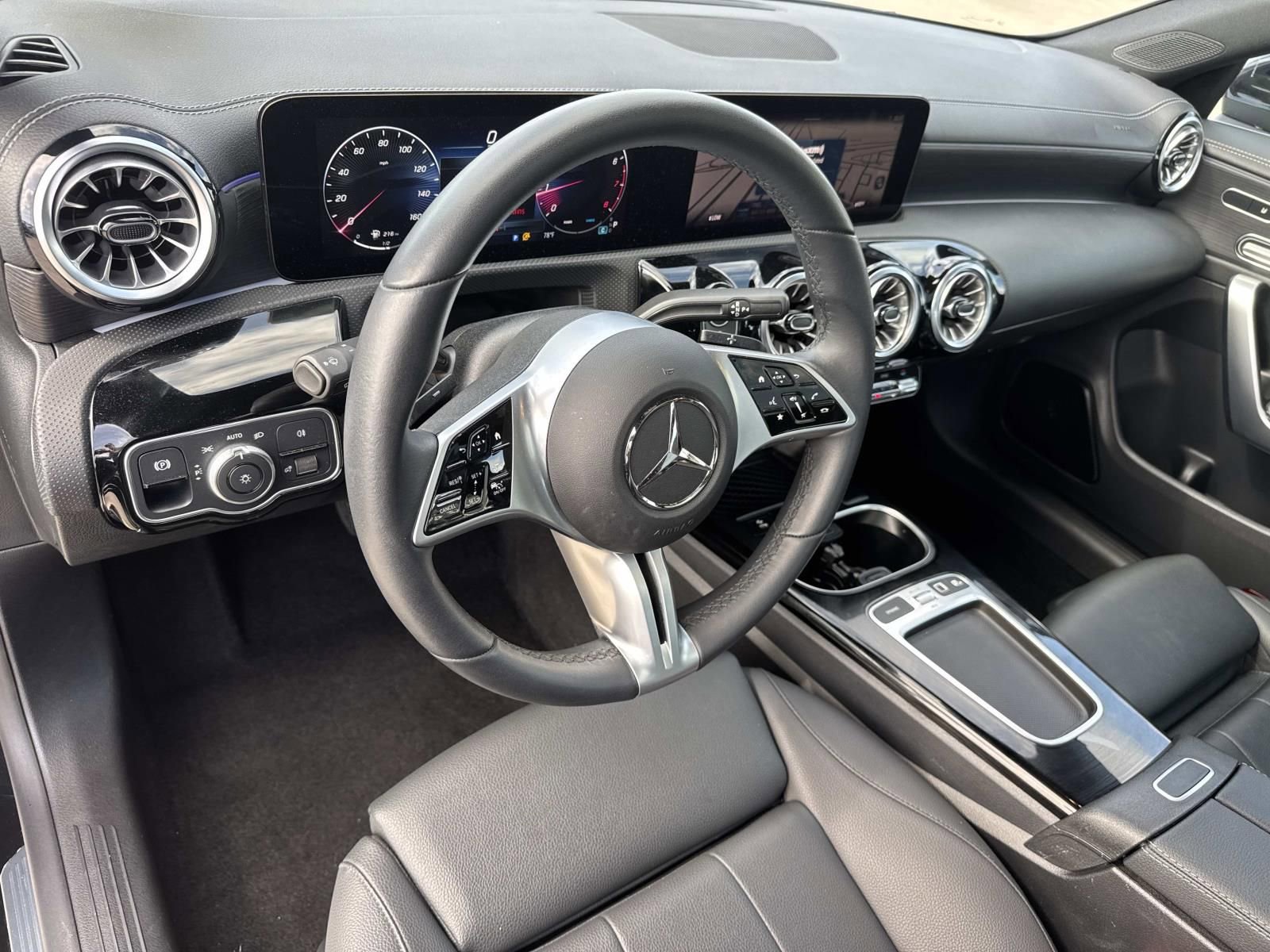 Used 2025 Mercedes-Benz CLA 250 image 18