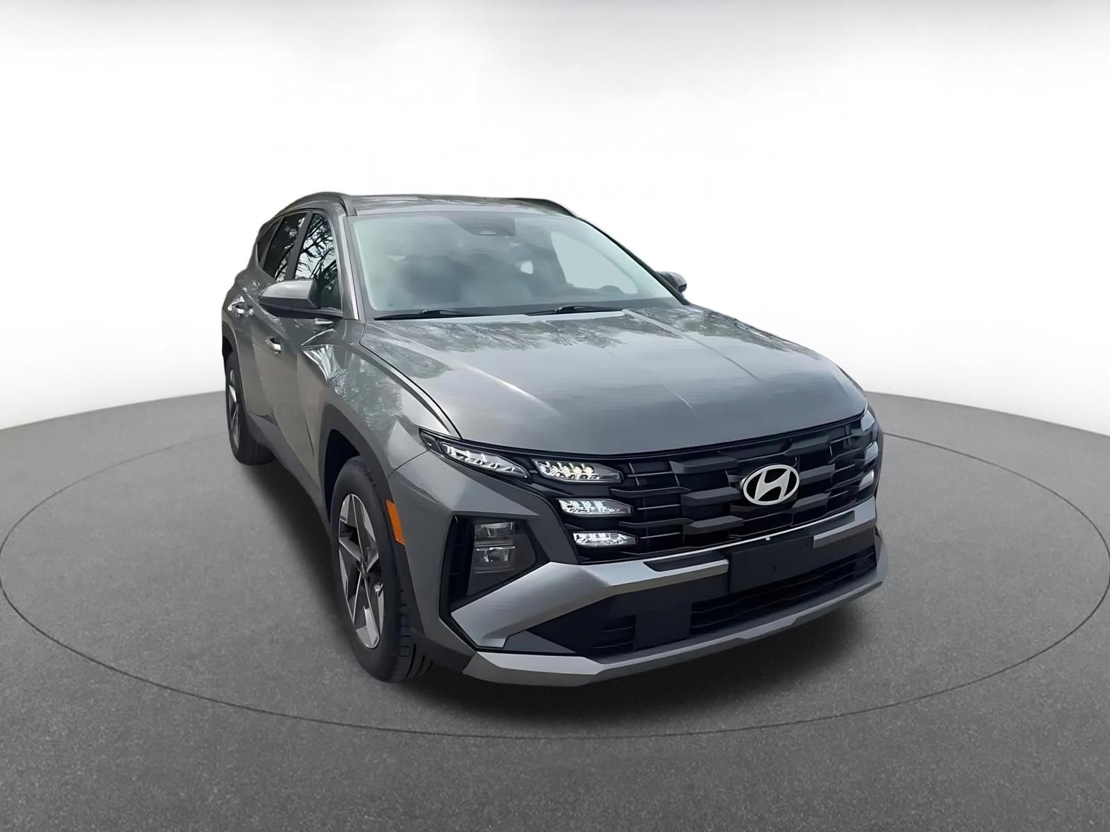 Used 2025 Hyundai Tucson SEL FWD image 3