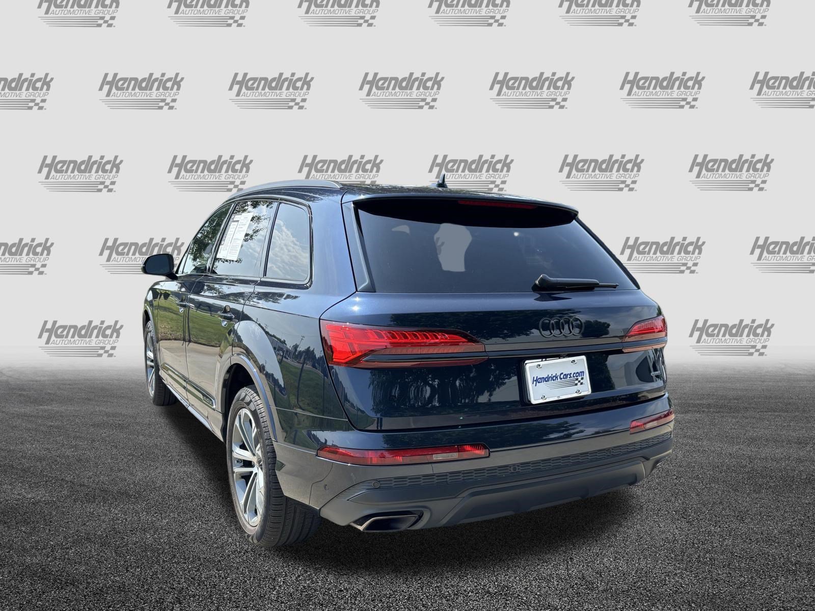 Certified 2025 Audi Q7 2.0T Premium Plus w/ Convenience Plus Package AWD/4WD image 8