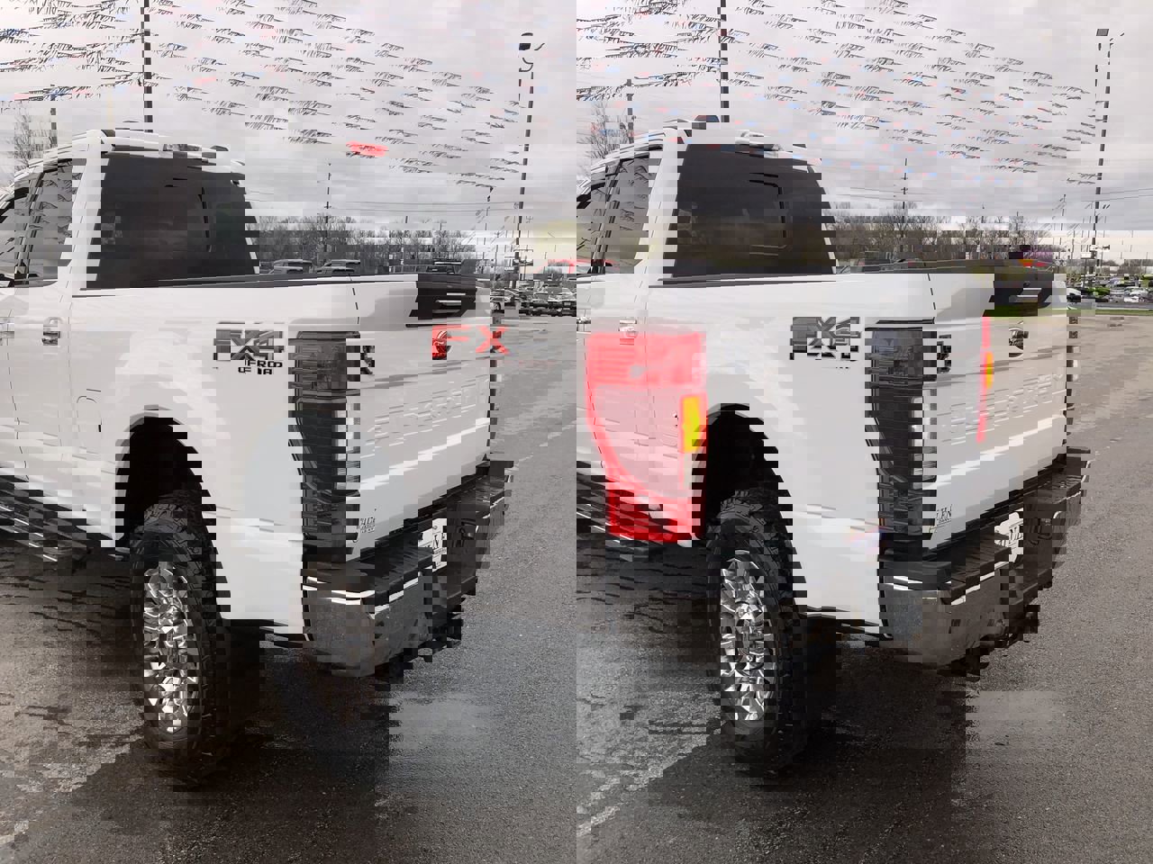 Used 2021 Ford F250 XLT w/ XLT Premium Package image 12